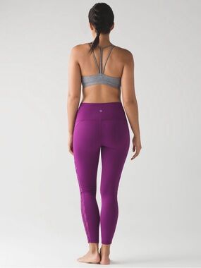 Lululemon‎ Women’s Criss Cross Chilled Grape Purple Leggings 28” size 4